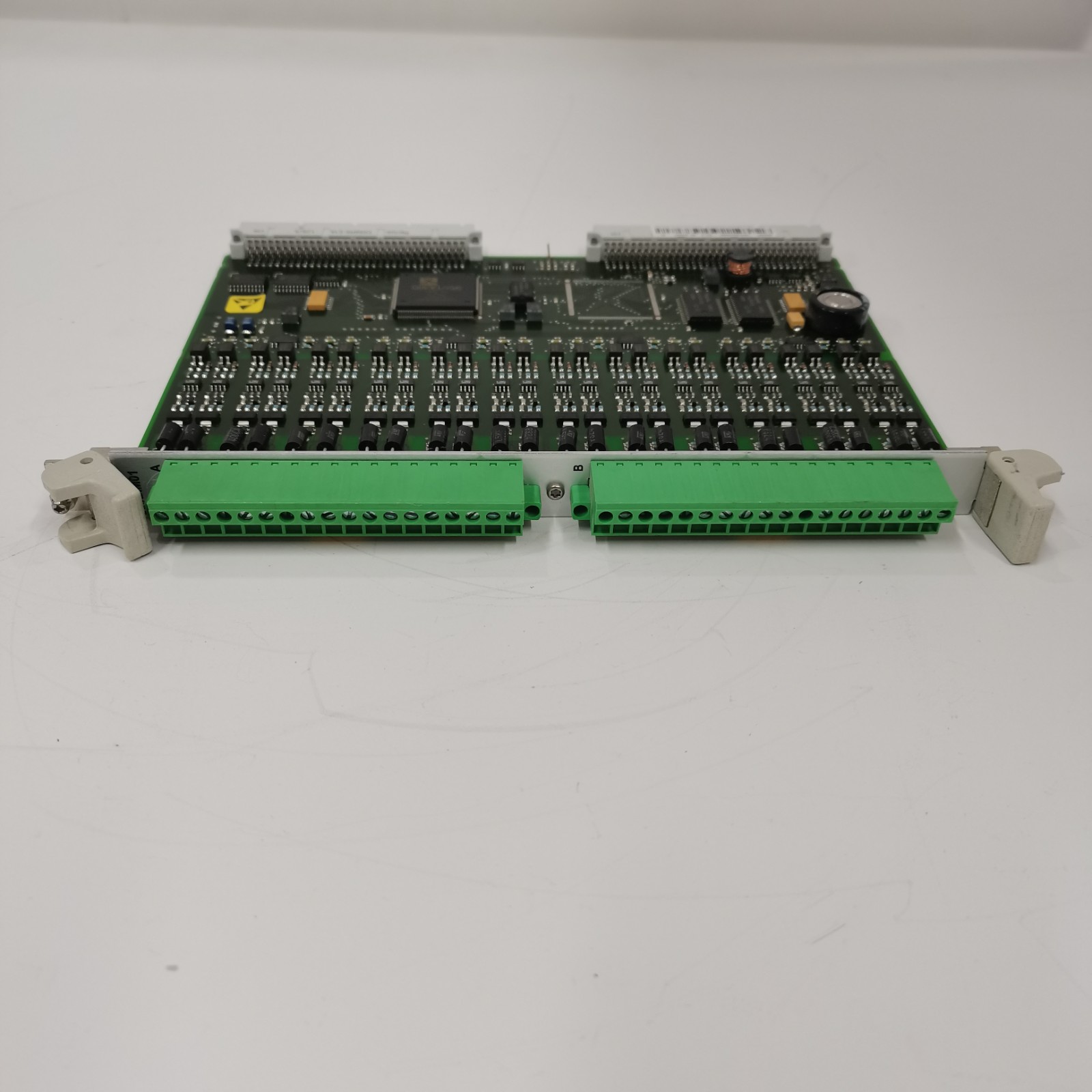 ABB 3BHB003689 Original Industrial Power Unit In Stock – Product Description1